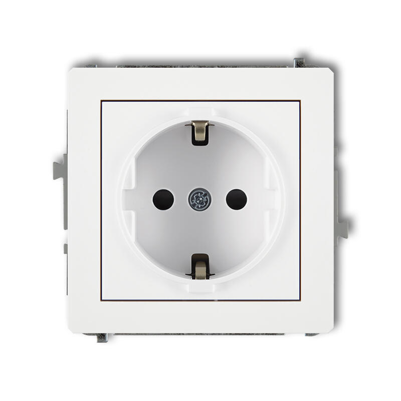 DECO viena kontaktligzda ar 2P+Z zemējuma SCHUKO mehānismu (ar paaugstinātu kontakta aizsardzību/aizslēgu) - Image 1