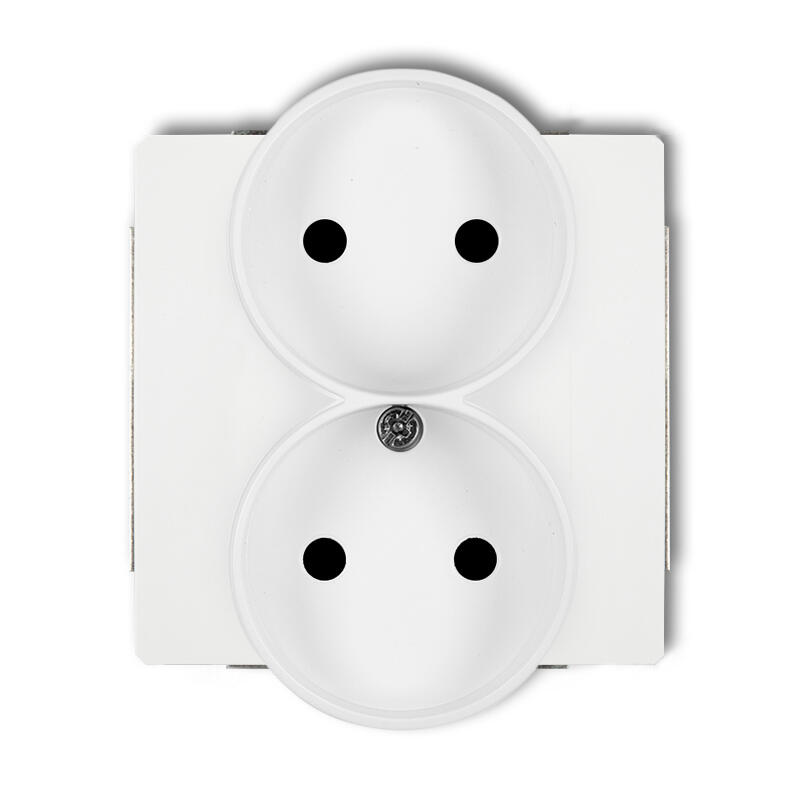 DECO Divkārša kontaktligzda uz rāmja DECO Soft bez 2x2P zemējuma mehānisma (ar paaugstinātu kontakta aizsardzību/aizslēgu) - Image 1