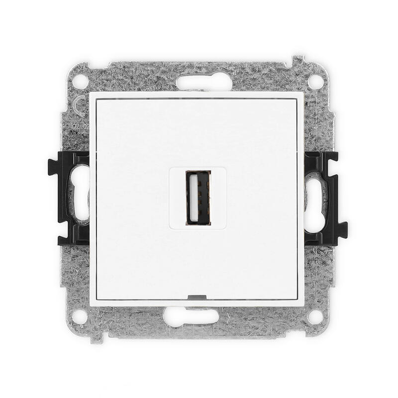 ICON USB A-A 2.0 vienas ligzdas mehānisms, bez apraksta lauka - Image 1
