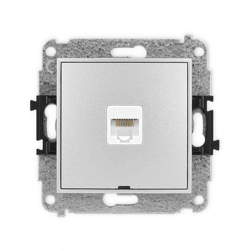 ICON Vienas datora ligzdas mehānisms 1xRJ45, 5e kat., 8 kontakti, bez apraksta lauka - Image 1